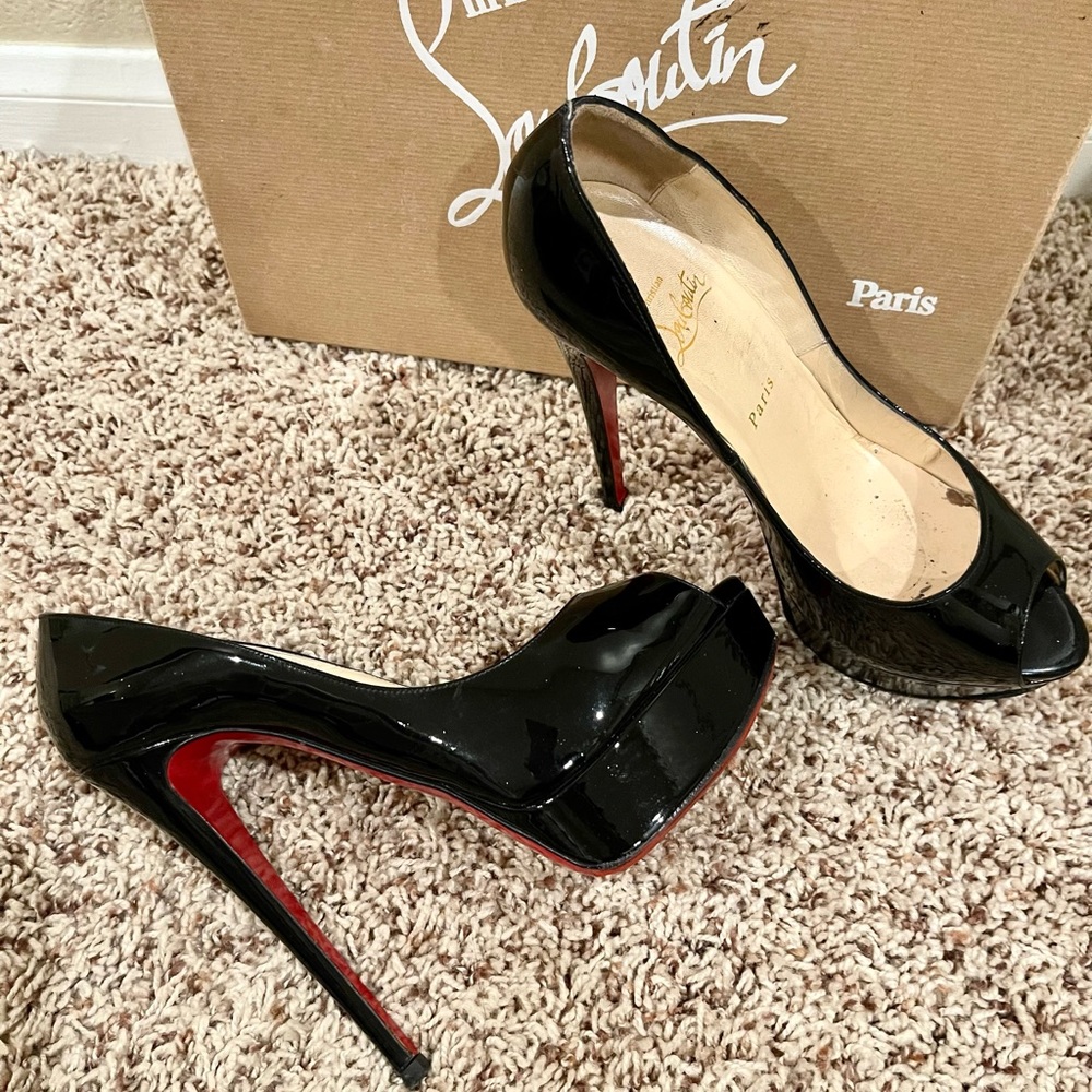 Christian Louboutin Lady peep toe 150mm Black Patent Pumps Size 38